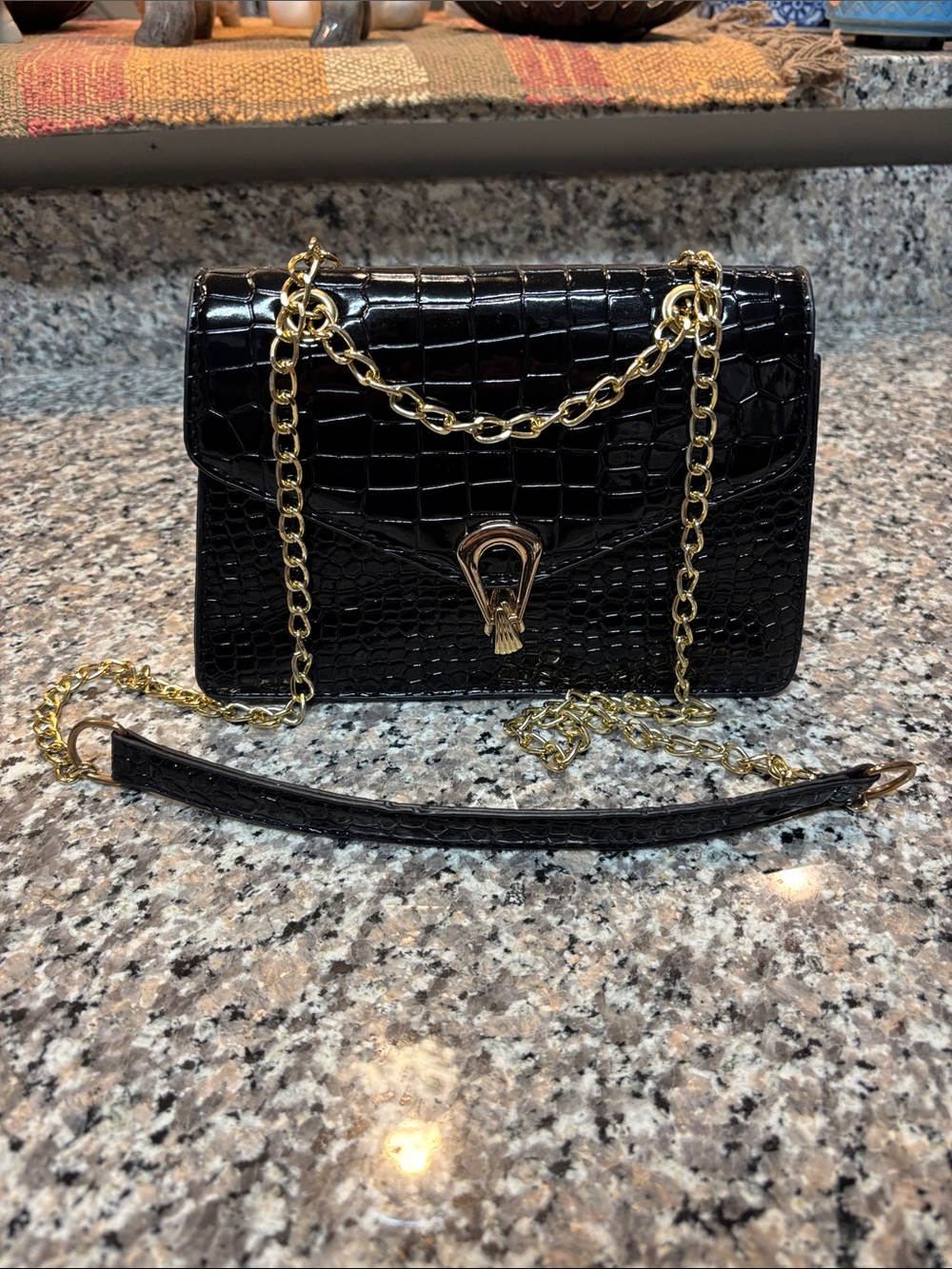 Amazon Black Croc-Embossed Crossbody Bag with Gold Chain